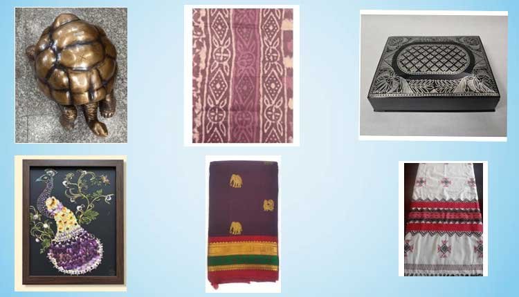 PM Modi presenting traditional Indian gifts to Seychelles leaders.