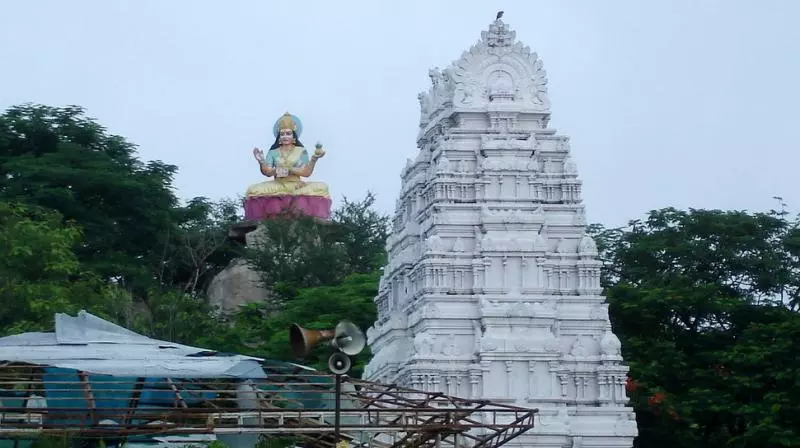 Silver crown theft reported at Basar Saraswati Temple.