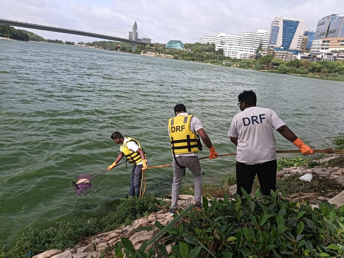Roja Ramani case: Cyberabad Police investigate woman’s death after body recovered from Durgam Cheruvu in Hyderabad.