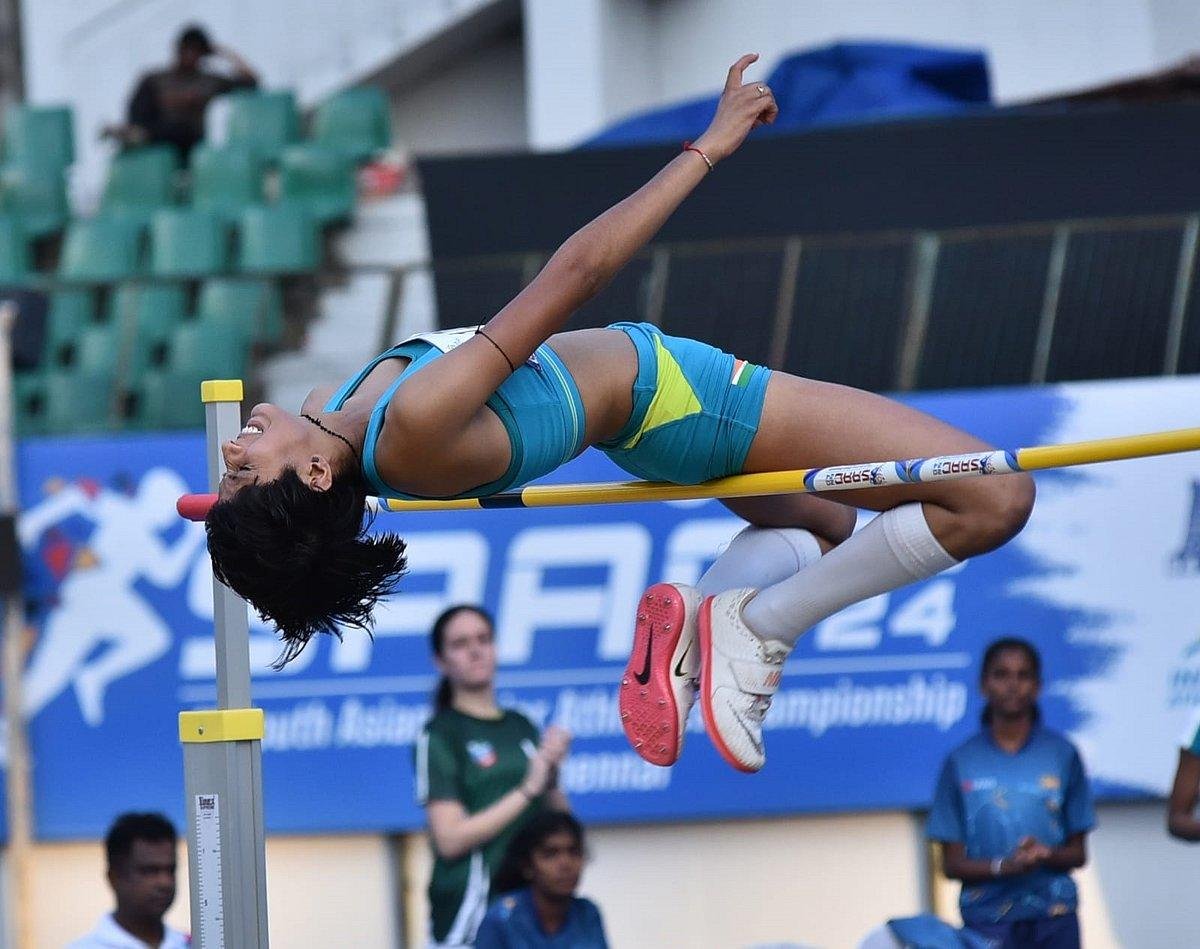 Pooja Singh celebrates after winning Asian U20 Athletics Championships 2026 gold with a record-breaking 1.93m high jump.