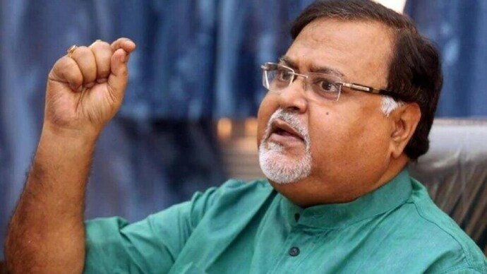 Partha Chatterjee faces extortion complaint in Kolkata.