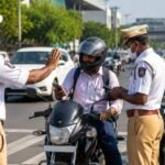 హైదరాబాద్ ట్రాఫిక్ సిబ్బందికి కొత్త నిబంధనలు.. విధుల్లో మొబైల్ వాడకంపై నిషేధం?
