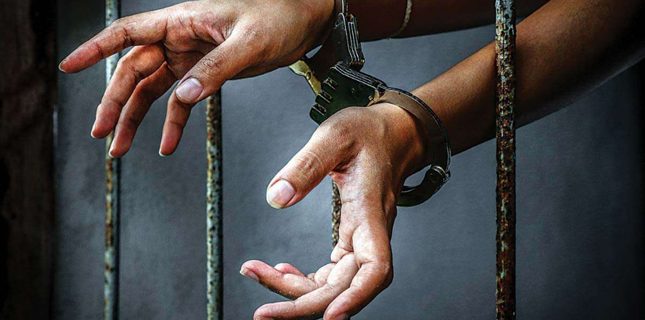 Peddapalli police seized 600 urea bags
