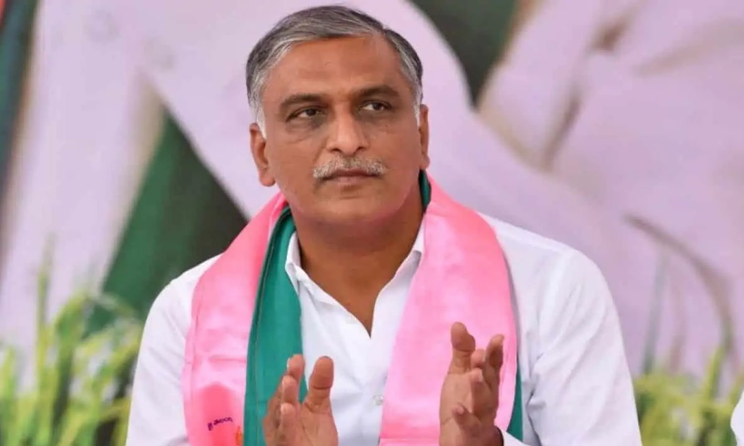Harish Rao and BRS leaders stopped by police in Hyderabad