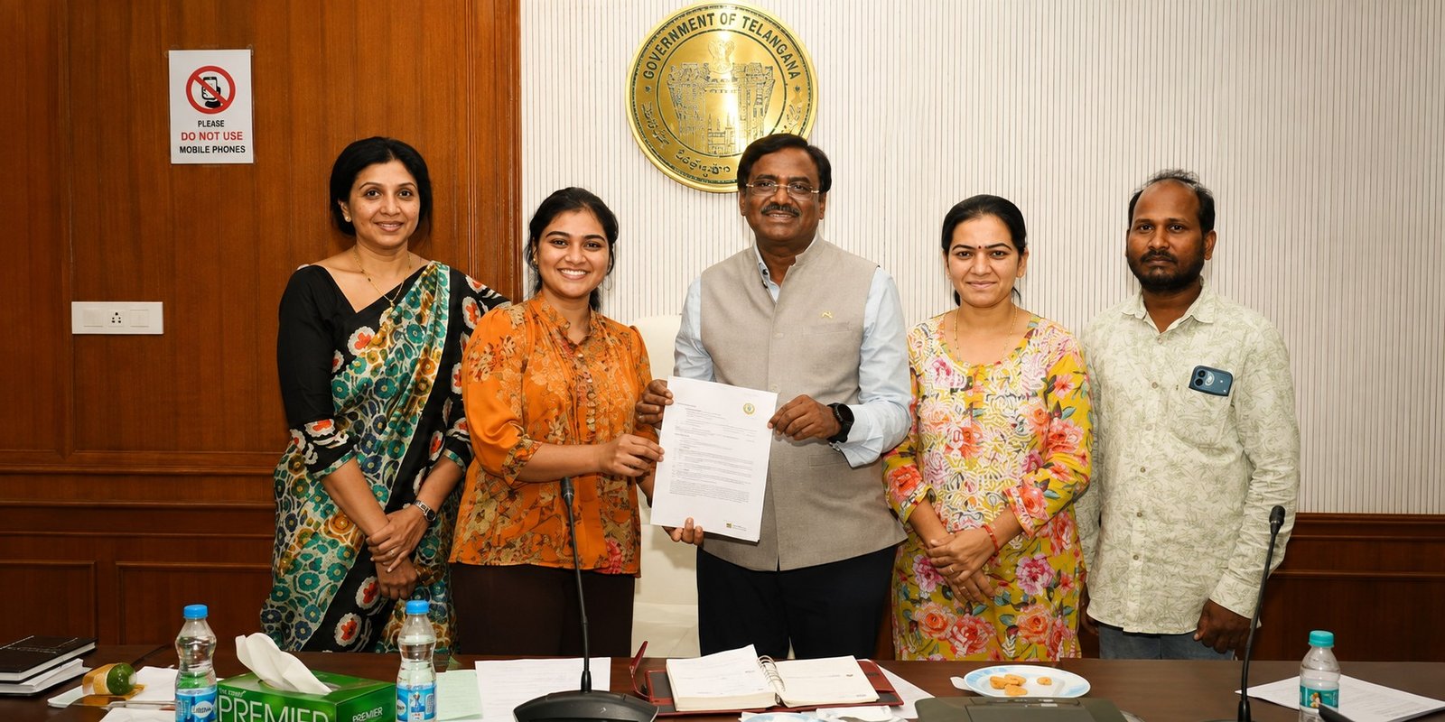 Aishwarya Rani receives Germany job appointment through TOMCOM.