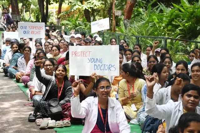 AP junior doctors protesting for higher stipend