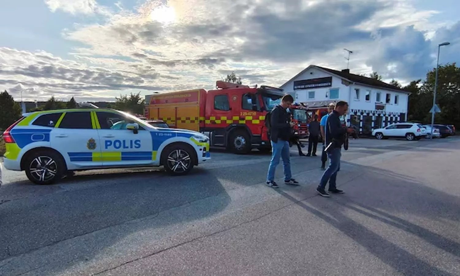 Police surround Brinell High School after Sweden knife attack