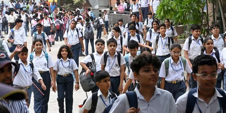 Delhi Schools, H1N1, Influenza, Swine Flu, Delhi News, Ashish Sood, Education Department, School Health, Flu Cases, New Delhi