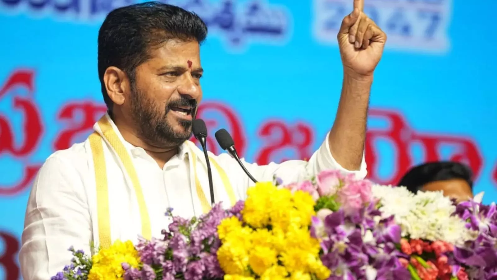 Revanth Reddy during Karimnagar and Sirisilla tour