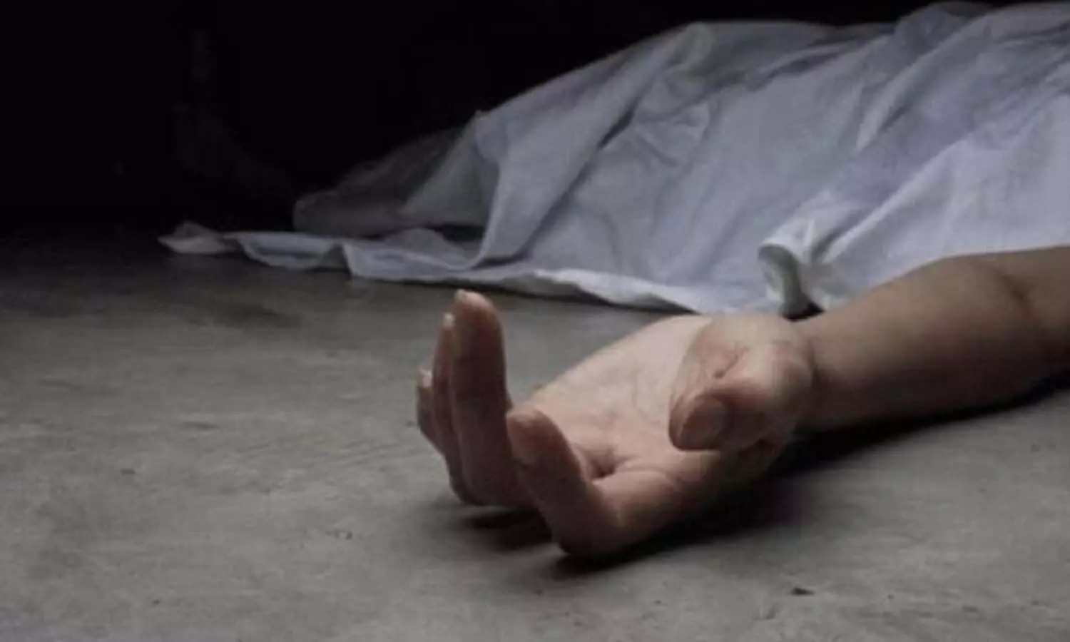Jaipur police investigate woman’s body found buried in backyard