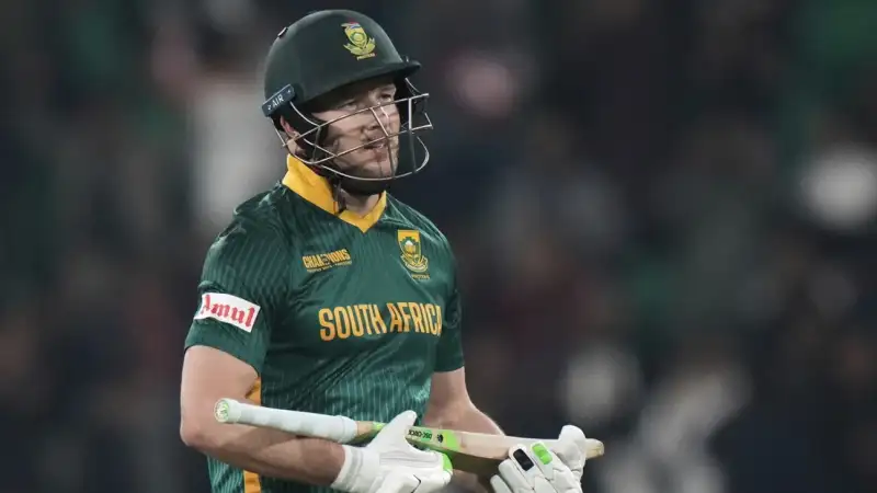 David Miller celebrates his century against Australia in Johannesburg.