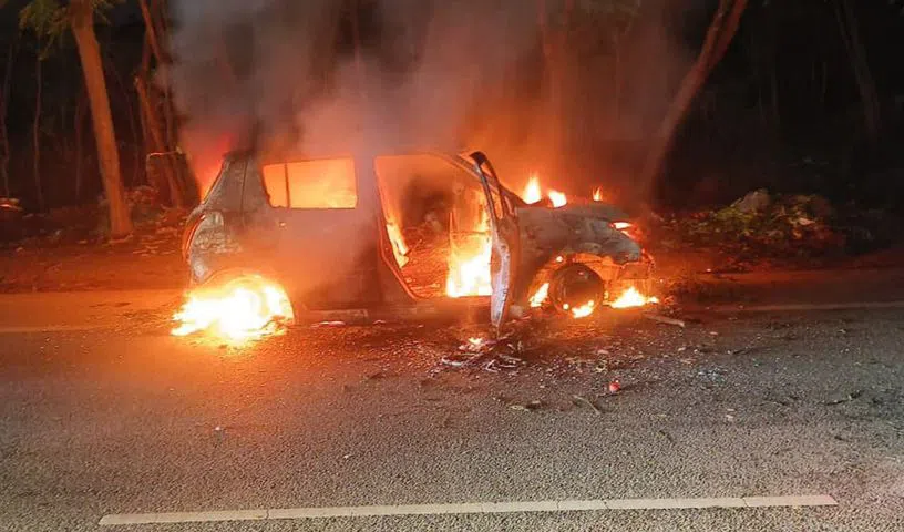 Fire engulfed car on Rajiv Rahadhari in Siddipet
