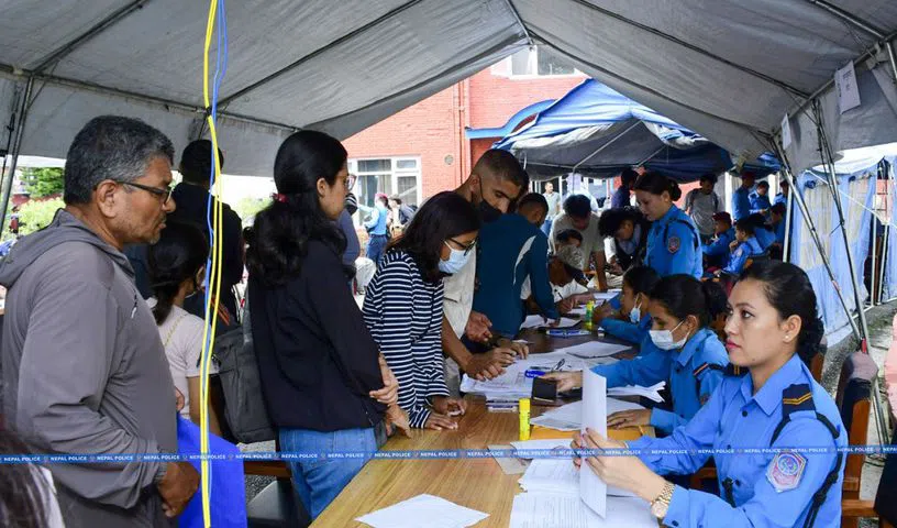 Nepal Floods:Rescue teams search for missing people