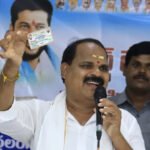 షాద్నగర్లో కాంగ్రెస్ ఎమ్మెల్యే దిష్టిబొమ్మ దహనం