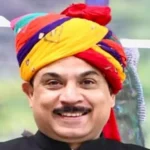 ఇల్లు లేని వాళ్లు ఎందరో.. ఐఏఎస్ అధికారి కుటుంబం పేరుతో 20 విల్లాలు.. రూ. కోట్ల అవినీతి ఆరోపణలు!