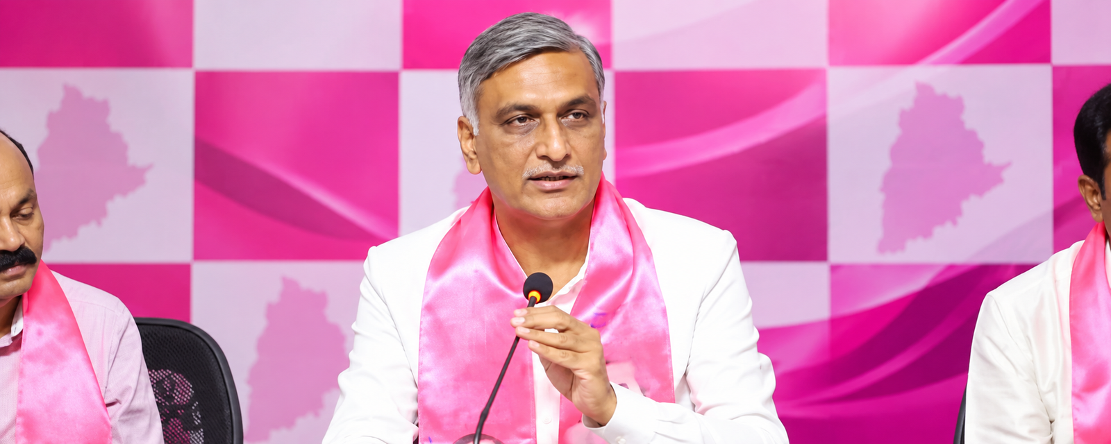 Harish Rao criticising Telangana government over irrigation and water issues.