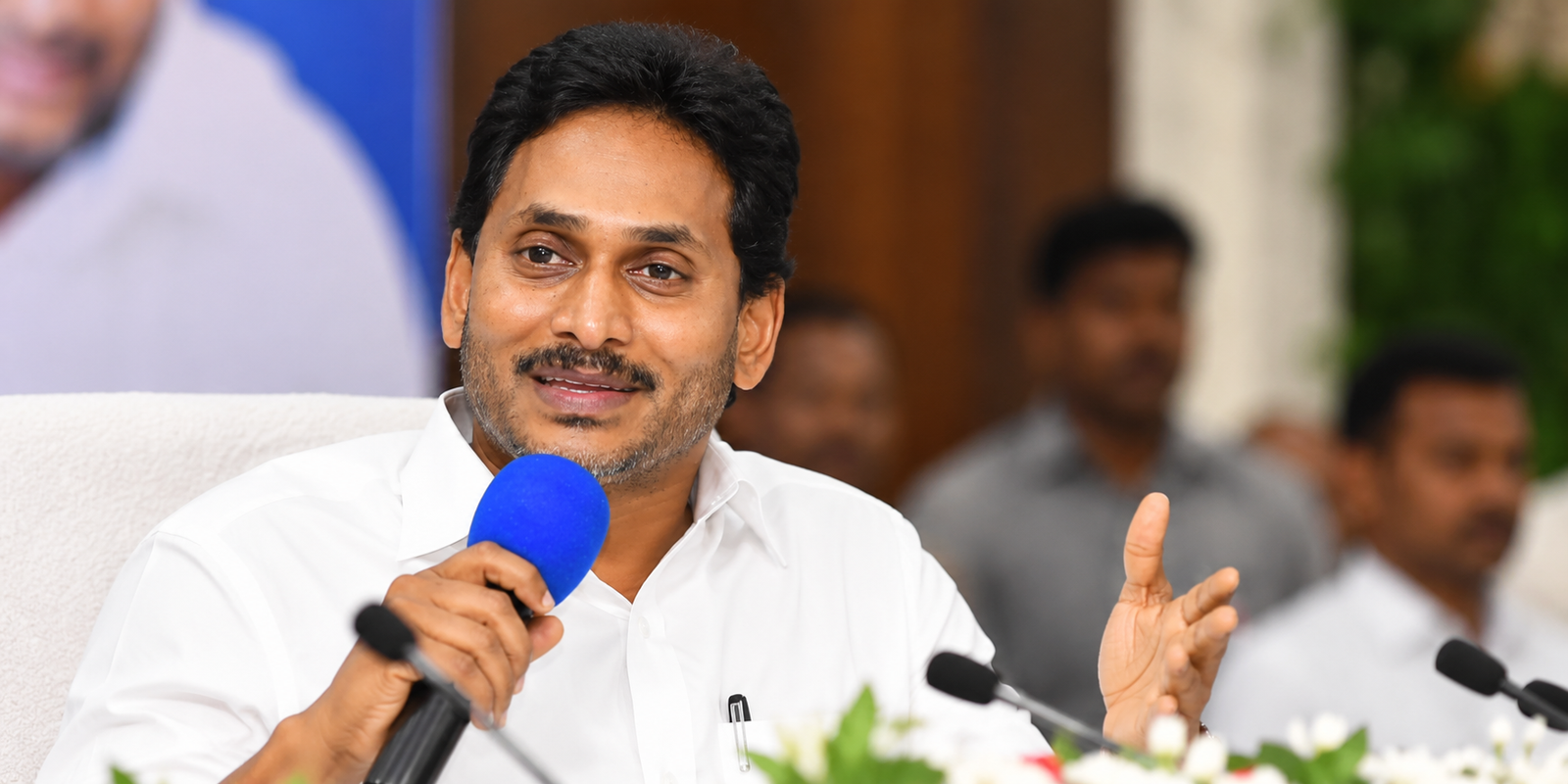 YS Jagan announces Anam Vijay Kumar Reddy as Nellore mayor candidate.