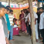 బూర్గంపహాడ్‌లో మానవత్వం చాటుకున్న ఆటో యూనియన్.. మురారి కుటుంబానికి రూ.7 వేల ఆర్థిక సాయం