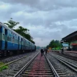 అర్ణబ్ తుపాను ఎఫెక్ట్.. దక్షిణ మధ్య రైల్వే కీలక నిర్ణయం.. 11 రైళ్లు రద్దు