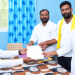 జడ్పీటీసీ బరిలో పరిటాల శ్రీరామ్.. నల్లచెరువు నుంచి టీడీపీ అభ్యర్థిగా నామినేషన్