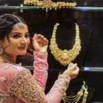 Gold Prices: బంగారం ధరలు మళ్లీ తగ్గాయ్‌.. హైదరాబాద్‌లో తులం రేటు ఎంతంటే?