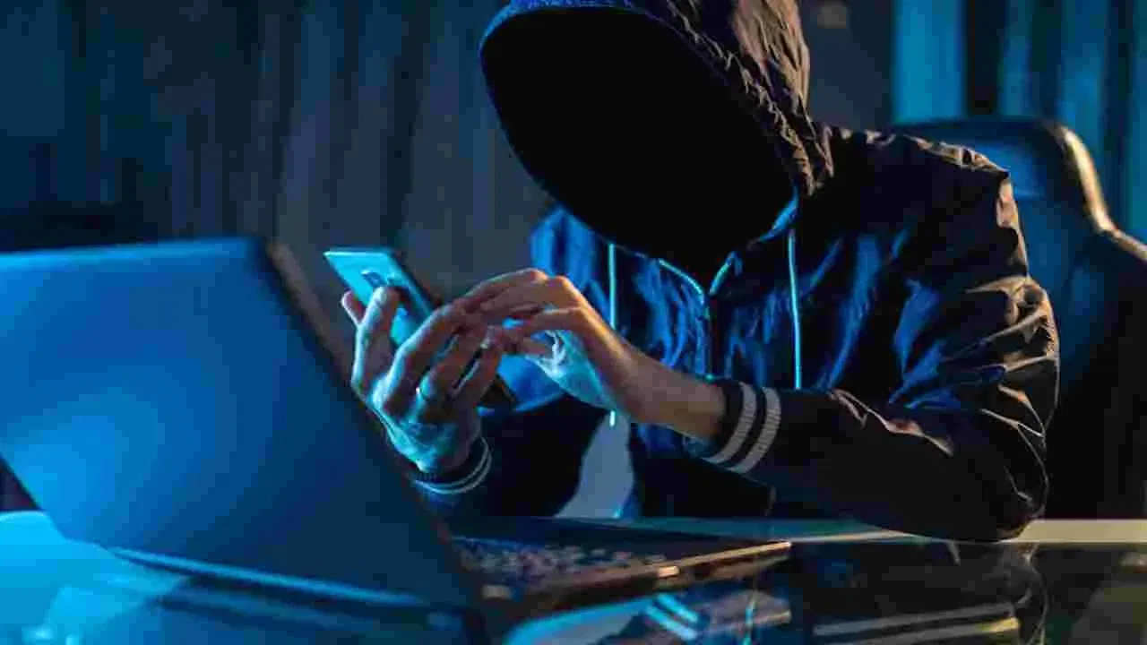 Hyderabad cyber crime police investigate Facebook honey trap fraud case.