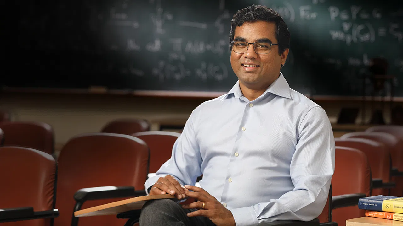 Mahesh Kakde wins 2026 Ramanujan Prize for mathematics research.